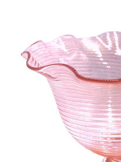 A pink Murano Coppetta Rosa bowl from TAKAYASATO.COM on a white background.